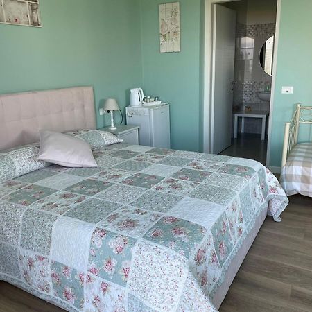 Bed And Breakfast Da Beatrice Sirmione Exterior foto