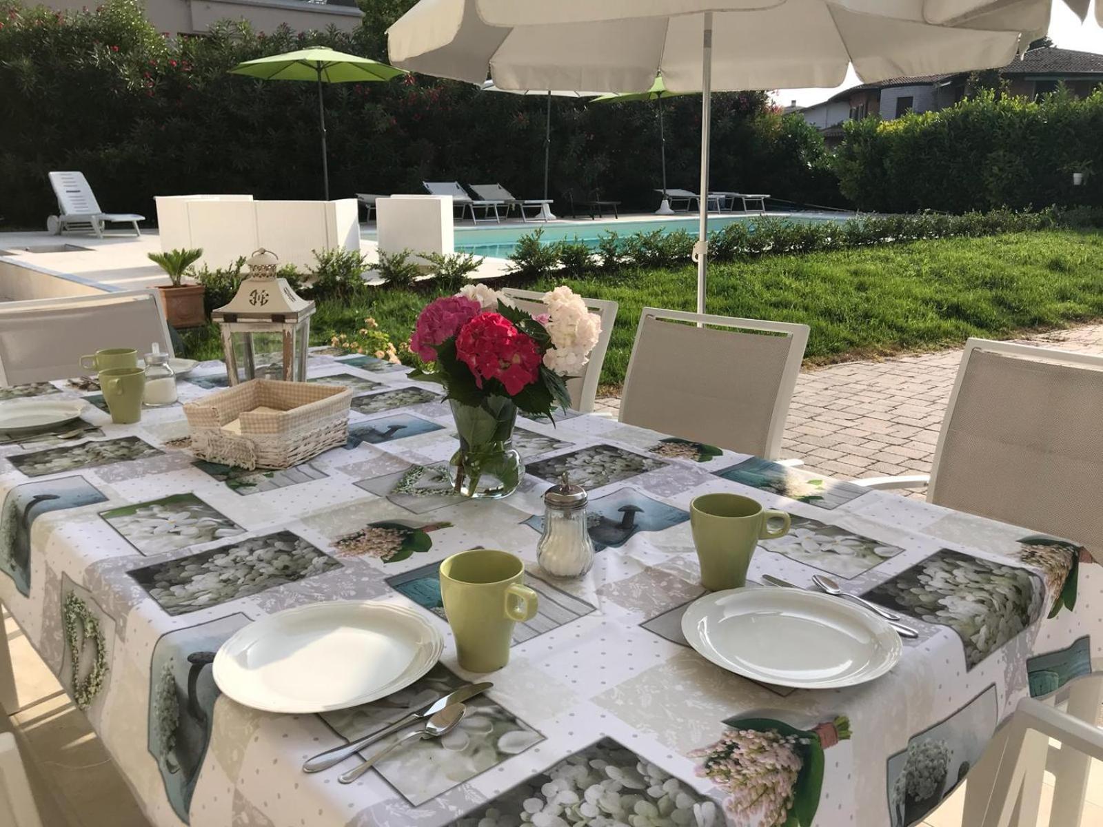 Bed And Breakfast Da Beatrice Sirmione Exterior foto